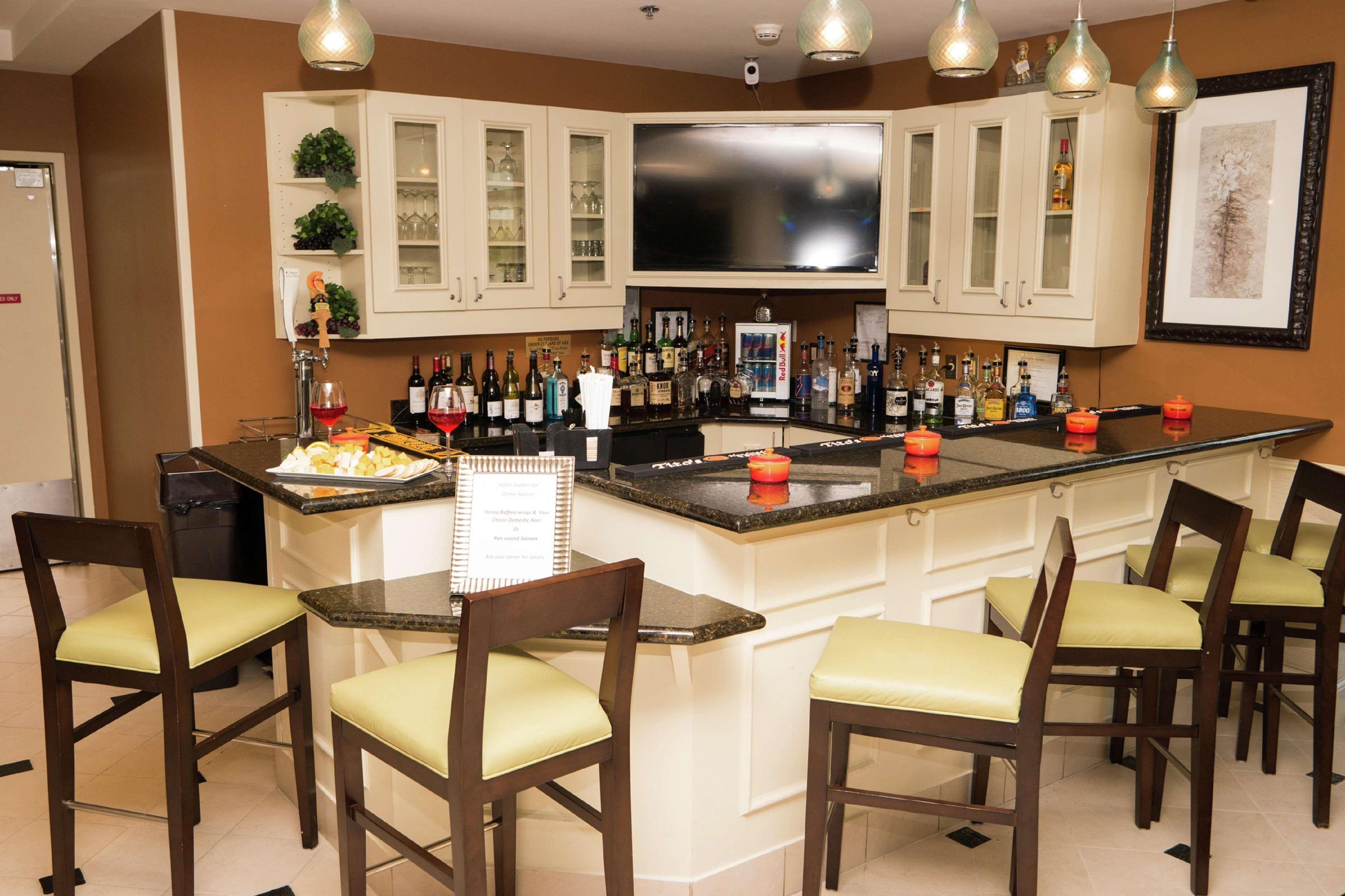 Hilton Garden Inn Oklahoma City North Quail Springs Екстер'єр фото