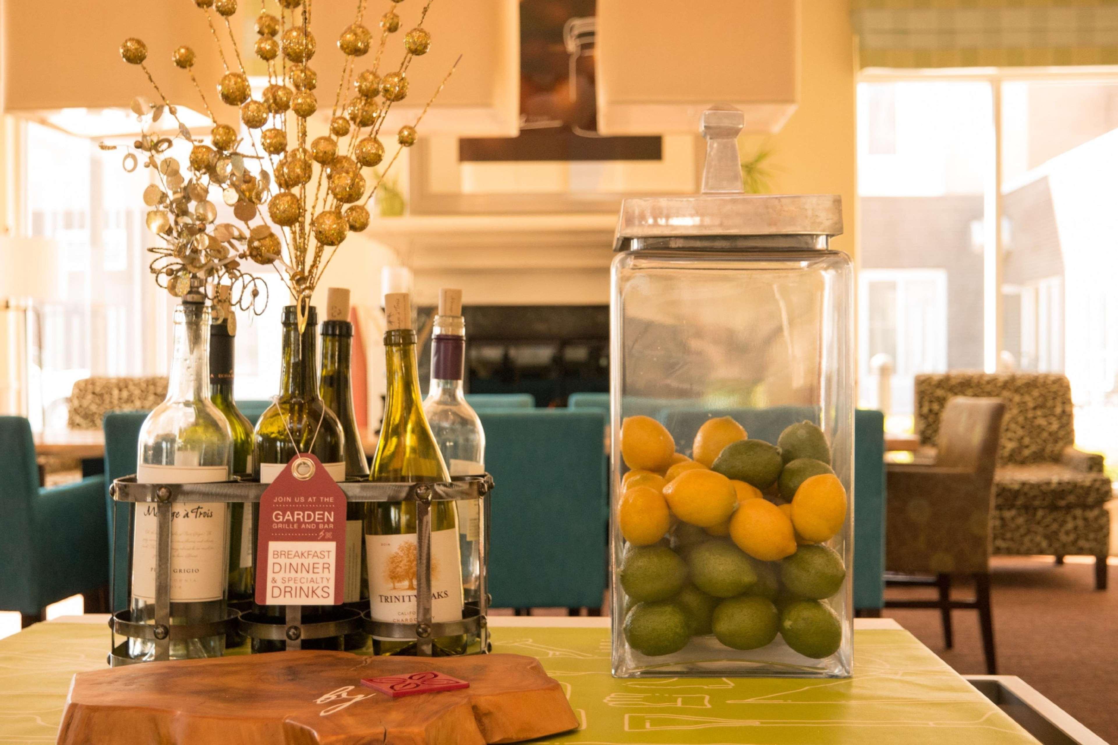 Hilton Garden Inn Oklahoma City North Quail Springs Екстер'єр фото