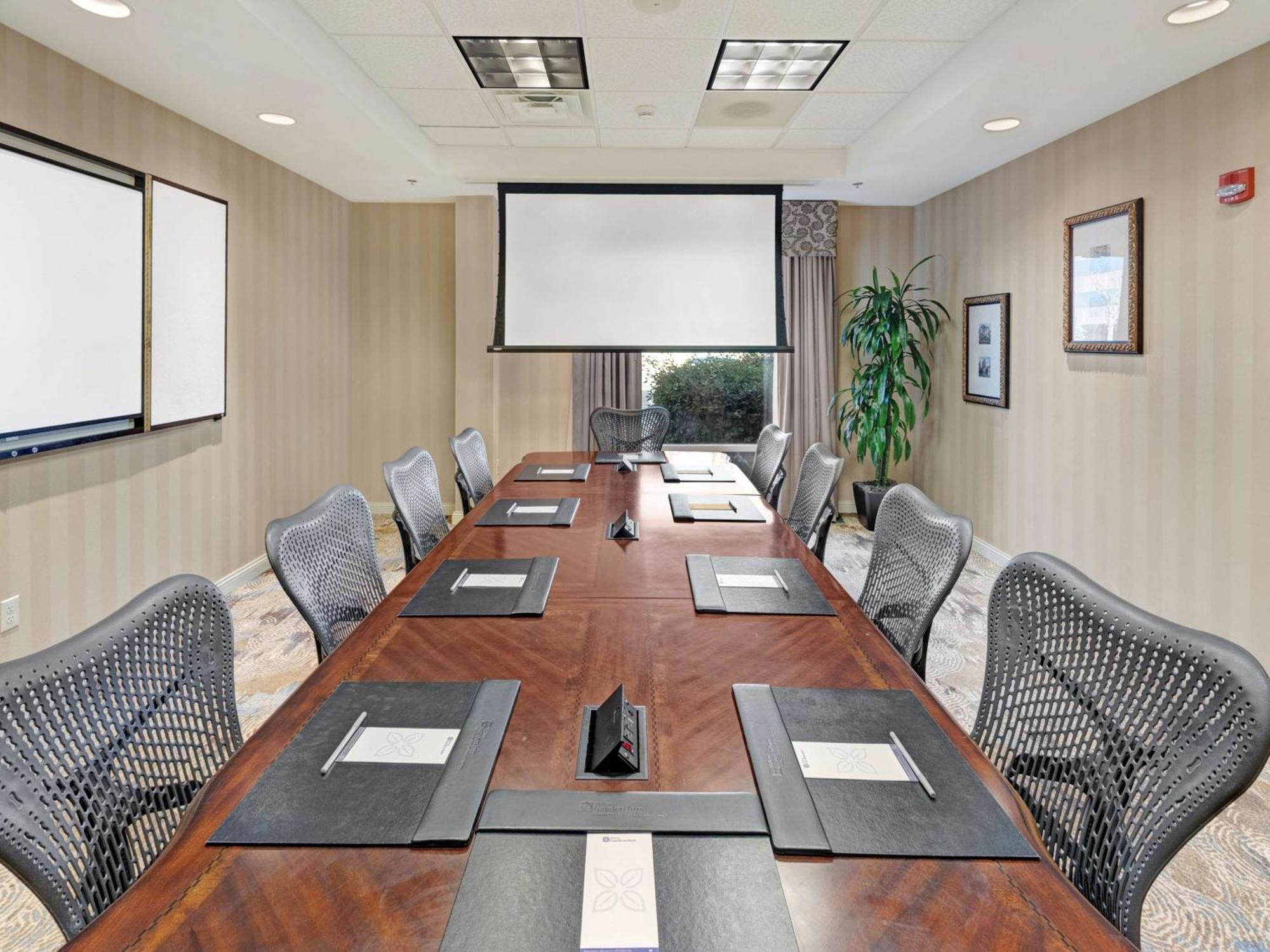 Hilton Garden Inn Oklahoma City North Quail Springs Екстер'єр фото